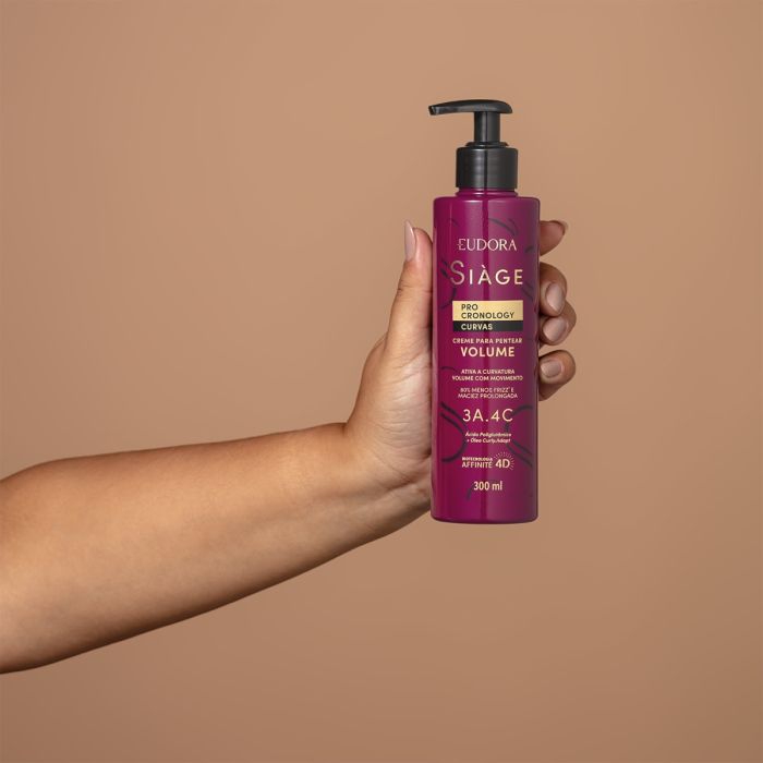 Creme para Pentear Volume Eudora Siàge Pro Cronology Curvas 300 ml
